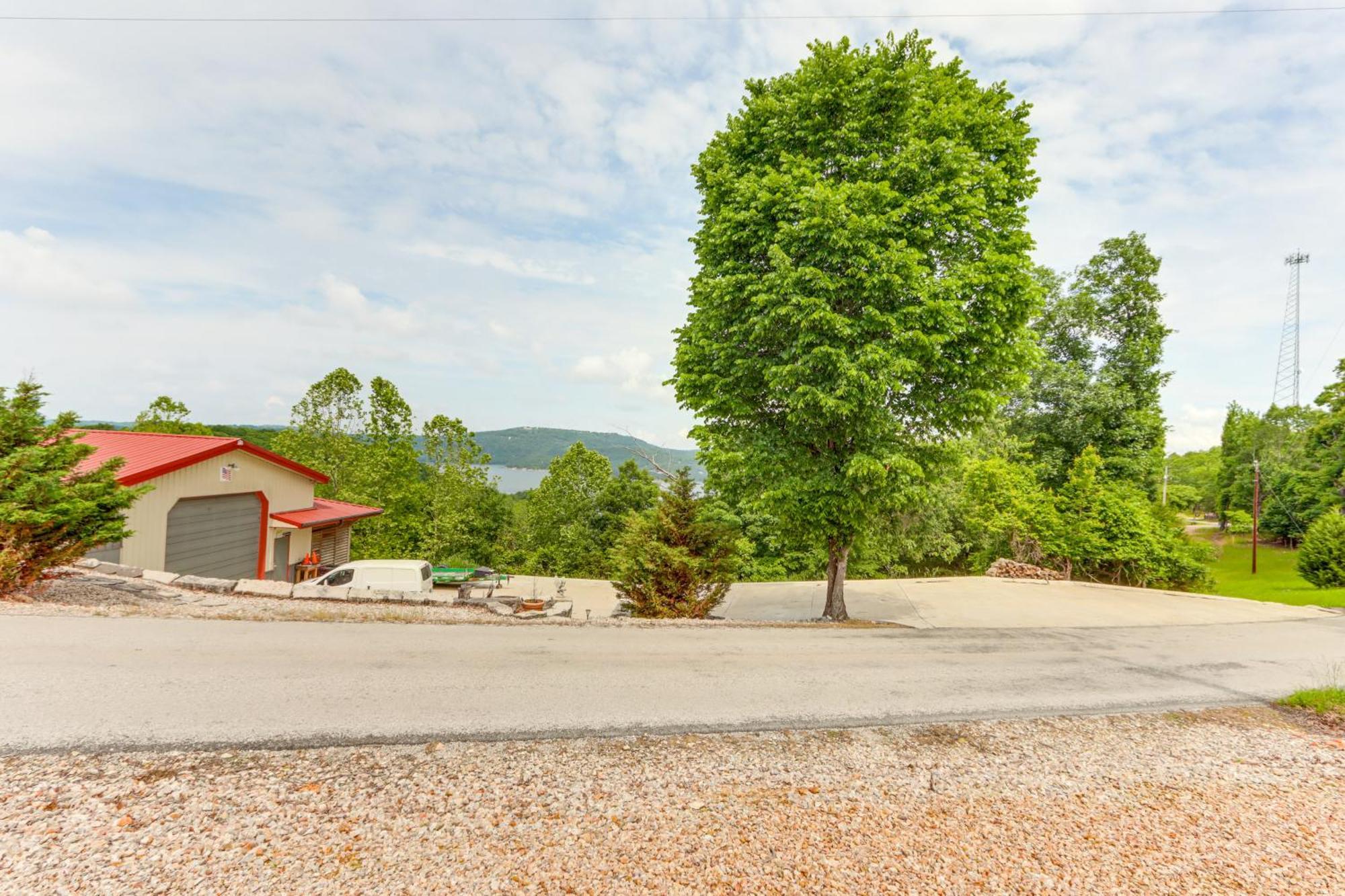 Eureka Springs Home About Half Mi To Beaver Lake! Exterior photo