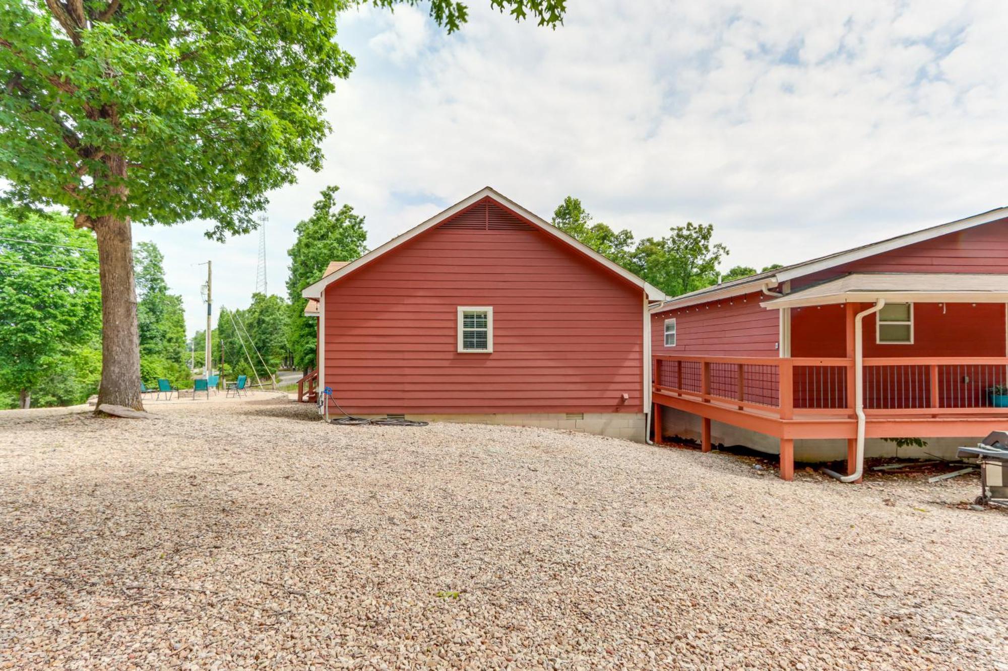 Eureka Springs Home About Half Mi To Beaver Lake! Exterior photo